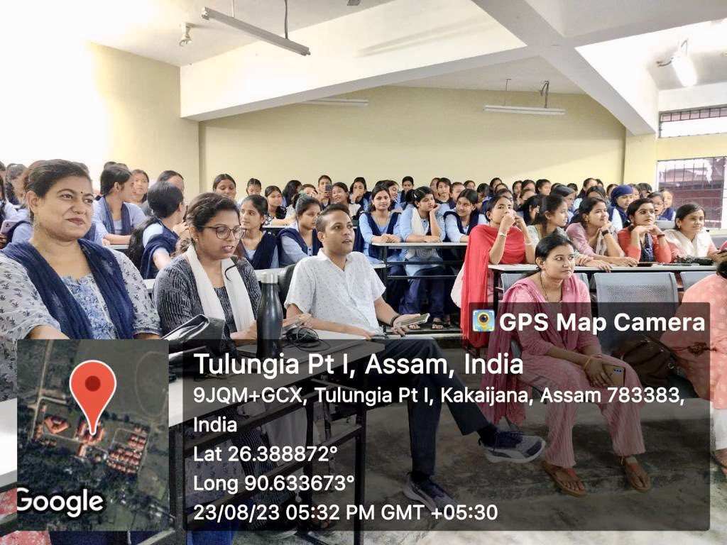 ranojpeguassam's tweet photo. Thanks @higherednassam that faculties and students of our colleges watched Chandrayaan- 3’s successful landing on moon in packed halls with pride and enthusiasm. I appreciate the initiative. @CMOfficeAssam https://t.co/S1wSzRcZZG