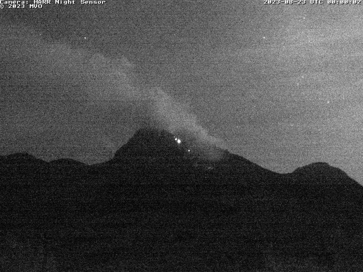 mvoms's tweet photo. The current clear weather conditions on Montserrat mean that the remote cameras operated by MVO have captured some spectacular clear images of the lava dome at the Soufriere Hills volcano.
#mvo #soufrièrehillsvolcano #thermalimages #lavadome https://t.co/ICBkF0gdRX