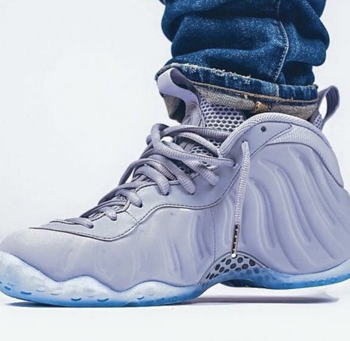 Wolf Grey Foams ❄️