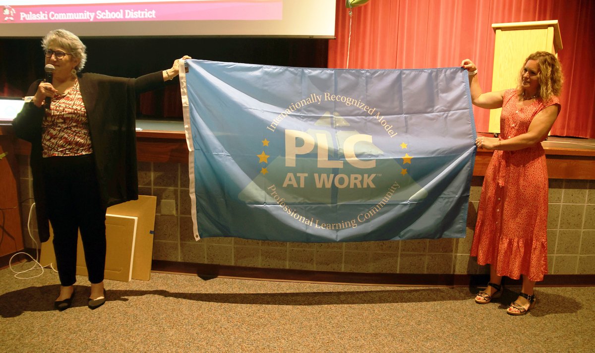pcsd's tweet photo. The @PCSD received a prestigious honor Tuesday when it was announced it was named a model Professional Learning Community District. See more at: https://t.co/NahTL0peY7. 
@PCSD_PHS @PCSD_PCMS @PCSD_FV @PCSD_SS @PCSD_GB @PCSD_LN @PCSD_HC @PulaskiNews @RRCountry @pulaskipace https://t.co/KYBmOZInef