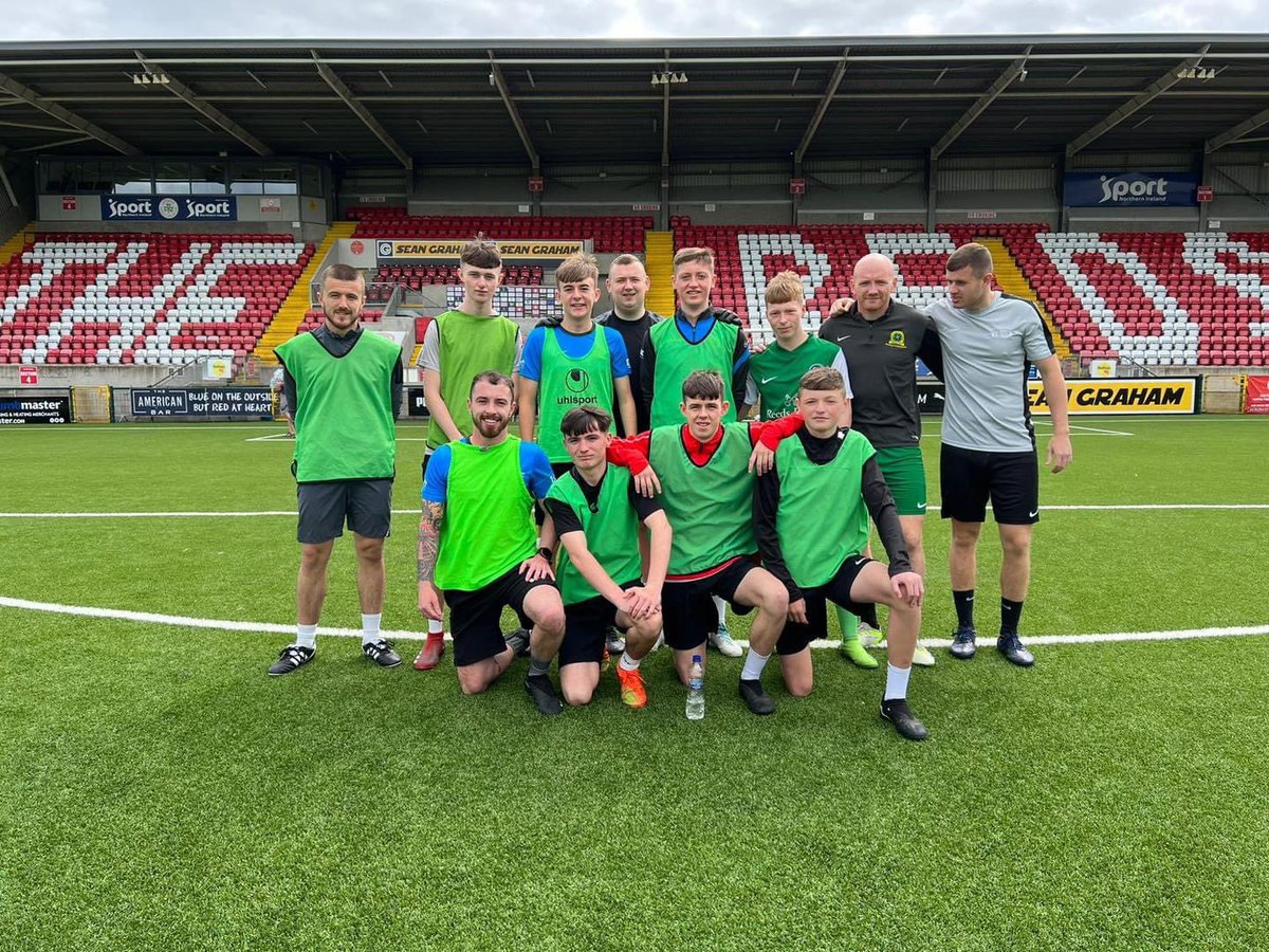 A great day of fun & football at Solitude today with our friends from @GYIP1994 ⚽️ We hope they have an amazing stay in Belfast and we will see them again soon 🔜😁 #AYC #UV #GoodRelations