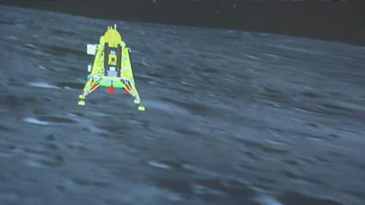 wearetmsg's tweet photo. Heartiest congratulations to @isro as #Chandrayaan3 achieves a stupendous lunar landing! This remarkable milestone for India. The relentless dedication and collaborative spirit of our scientists have brought us this. https://t.co/iIBnNy50VN