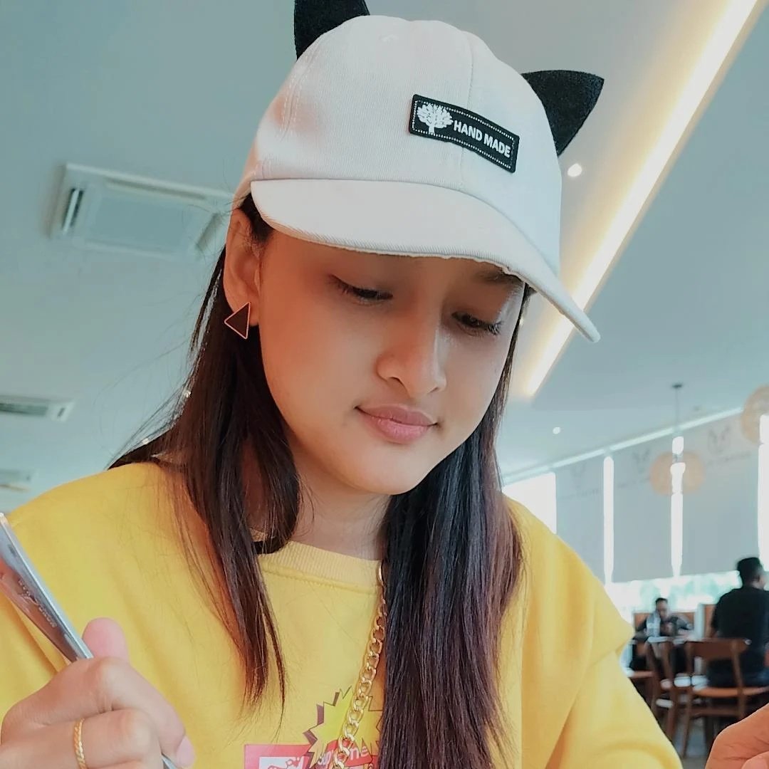 YSimsons's tweet photo. #NewProfilePic https://t.co/OJyslf6i6w