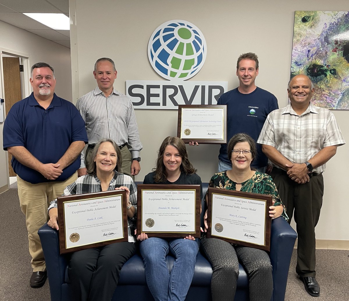 SERVIRGlobal's tweet photo. Congrats to our 9 SERVIR Science Coordination Office colleagues who received @NASA_Marshall agency honor awards! 🥳 Our GIT team also won a group achievement award for their open-source code (https://t.co/vqqpM4SjGh), which is used across the globe to address #climatechange. https://t.co/VBJU9nm7lJ
