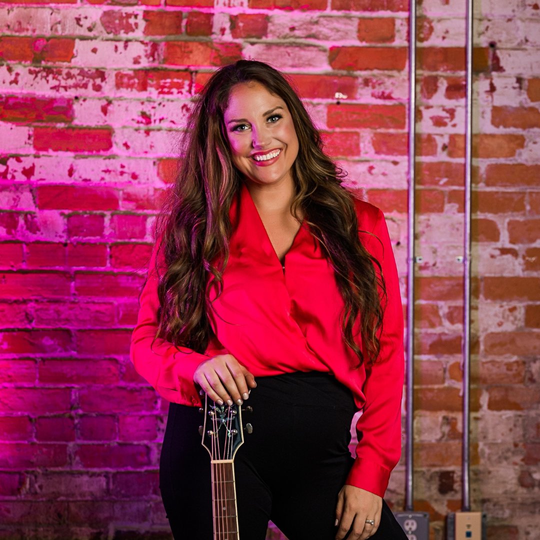 BroadBayCC's tweet photo. Calling all music lovers!! Be prepared to be blown away by singer-songwriter Carley Allison as she performs live in our NEWLY RENOVATED CLUBHOUSE!! Enjoy dinner and a show TONIGHT from 6:00 PM to 8:00 PM.

For more information on ForTees or, email bfelton@braodbaycc.com https://t.co/xBS9LVD6fo