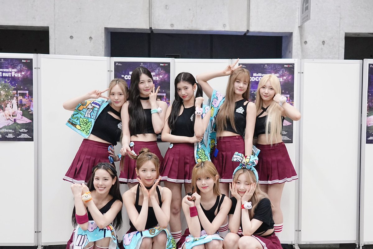 NiziU__official's tweet photo. 宮城公演
ありがとうございました！

1年ぶりの宮城公演でやっと宮城のWithUの熱い歓声を直接浴びながらパフォーマンスできて本当に幸せでした🥺🫧

WithU大好きだっちゃ〜❤️

次は北海道公演！
最後まで全力で楽しみましょう❤️‍🔥

#NiziU #ニジュー #니쥬 #WithU
#NiziU_tour #ココ夏Fes #COCOnutFes https://t.co/0gogbGsydV