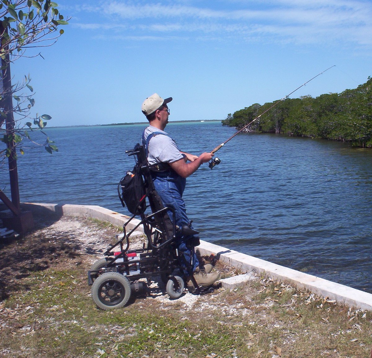 StandingCompany's tweet photo. The Standing Company makes three models of the Superstand Standing Wheelchair. Each Superstand is custom-manufactured to your particular physicality. Designed to make people healthier and stronger. 1-800-STANDING
#Standing #wheelchair #Standup https://t.co/t78Ia84xuG