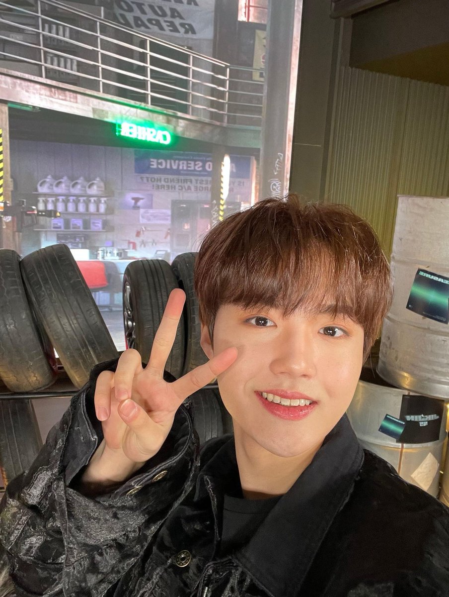 귀여운 브이 도영