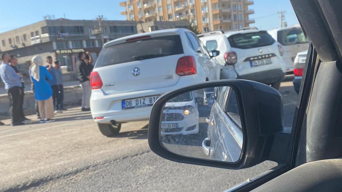 BismilHaber1's tweet photo. Bismil’in giriş ve çıkışındaki kavşaklarda kazaların ardı arkası kesilmiyor

Bismil İlçesinin giriş ve çıkışında, çalışmaların uzun süredir devam ettiği kavşaklarda trafik kazalarının ardı arkası gelmiyor. Yapım şekliyle de tartışmalara konu olan giriş ve çıkıştaki kavşaklarda her gün kazalar meydana geliyor.

📌🗞️ https://t.co/a3c4Z7Cbzn

#Diyarbakır #Bismil #kaza #sondakika #kavşak