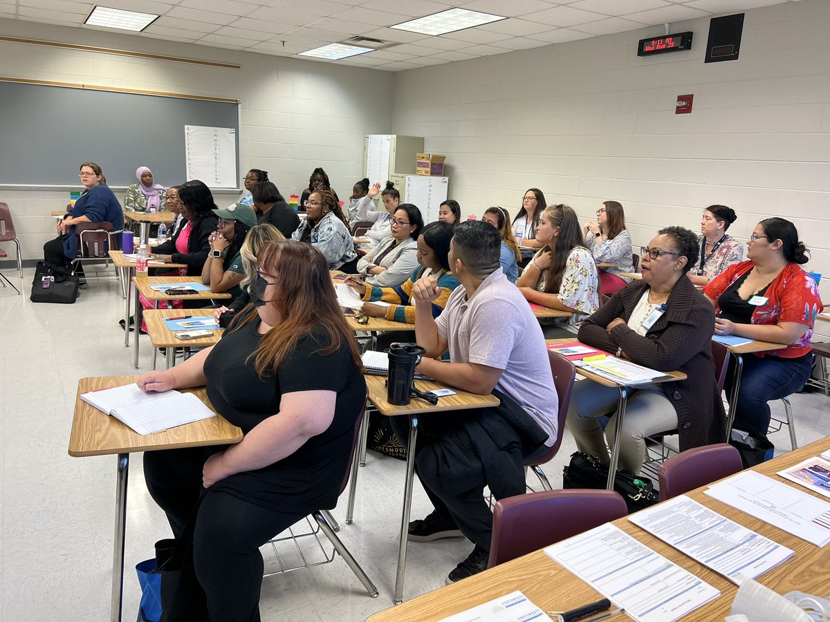 Another busy day in the Office of Social Studies. Teacher or student, it doesn’t matter. Everyone gets resourced! #PPSShines <a href="/PortsVASchools/">Portsmouth Schools</a> <a href="/ManorHS757/">Manor High School</a> <a href="/ebracyPPS/">Dr. Elie Bracy III</a> <a href="/nicscud/">Nicole DeVries</a>