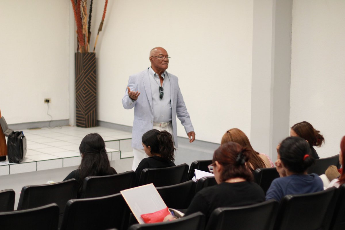 Facultad de Derecho y Ciencias Sociales Victoria tweet media