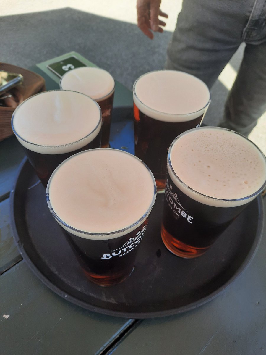 avon_angling's tweet photo. After a morning strimming the banks. #ataawaters #theInnatFreshford #ButcombeBitter #oneeach😀 https://t.co/gOeXYev4BY