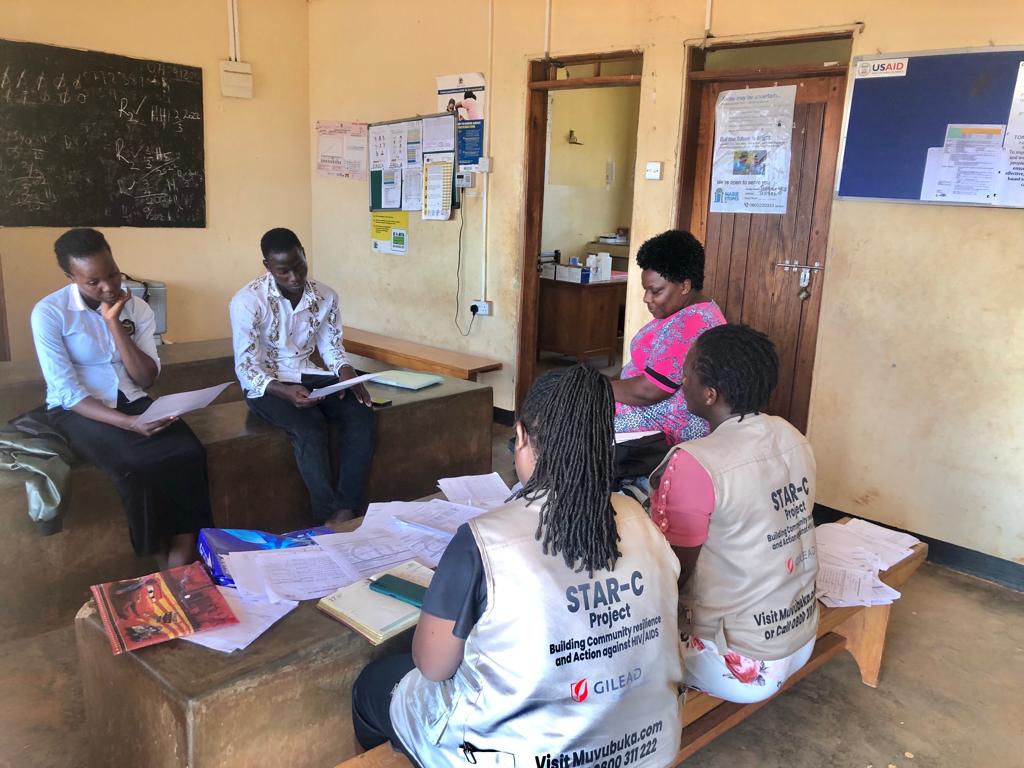 NaguruC's tweet photo. While offering support supervision to health facilities, medical personnel, in their feedback, speak of young people holding back from coming for SRHR services & information.
📝What could make young people hold back from going for SRHR services, even when they can.
#STARCUG https://t.co/4NvBhEjcgY