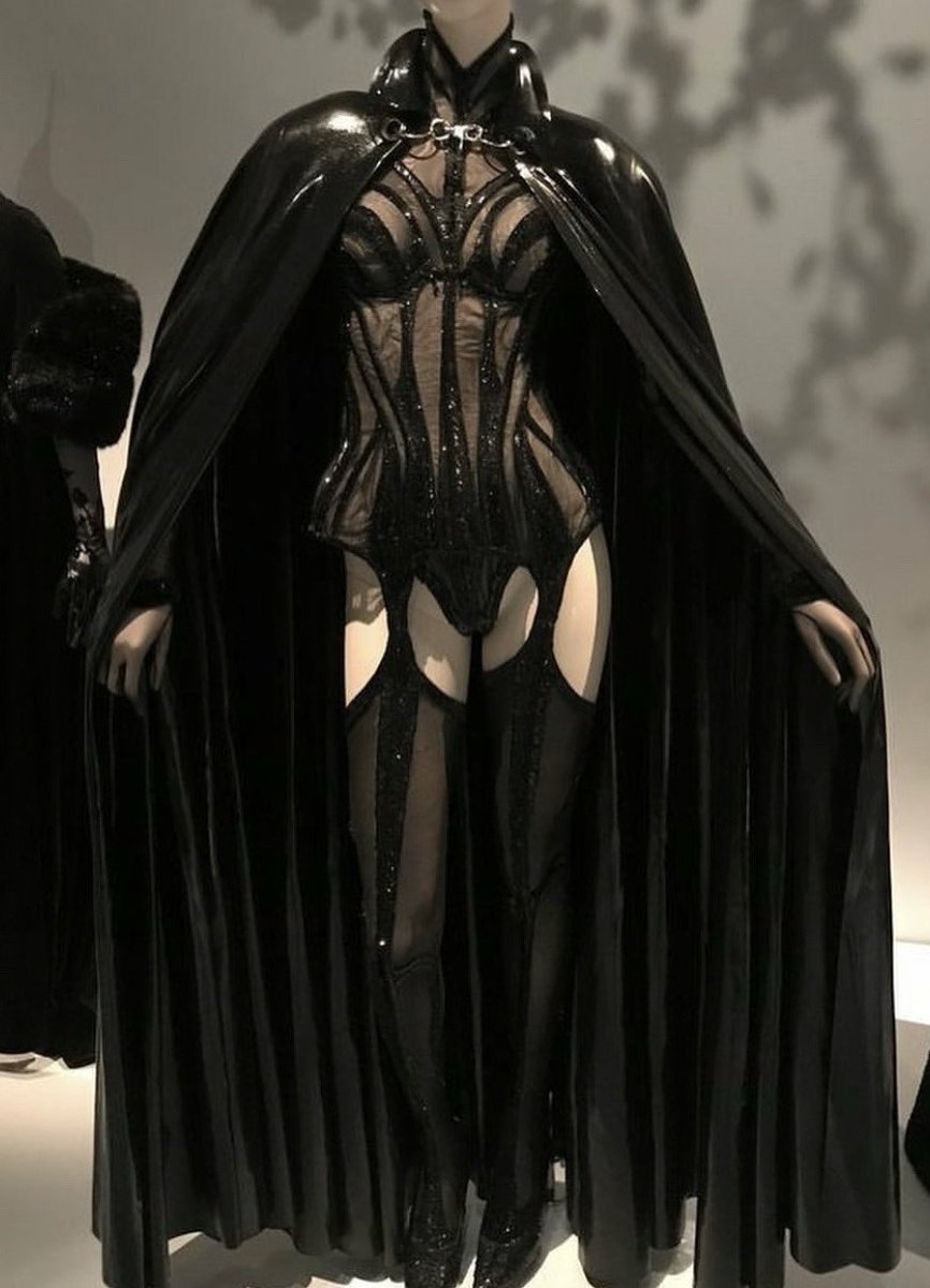 Thierry Mugler (1998)