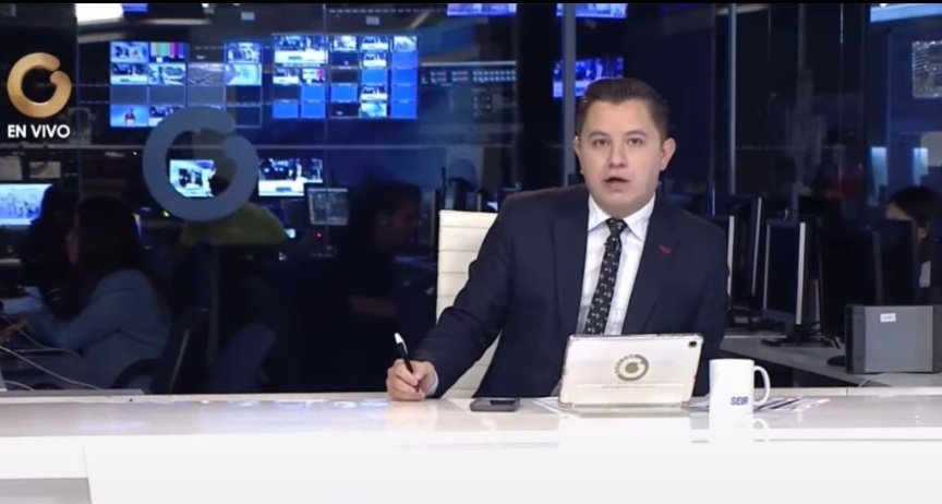 #23Ago #InformarNoEsDelito 
El despido del periodista <a href="/SeirContreras/">Seir Contreras</a> del canal de Globovisión por sus comentarios en el programa del día #22Ago, dónde entrevistaba a un diputado del PSUV, es injustificado, ya que no se enmarca en ninguna de las causales del Art 79 de la LOTTT -