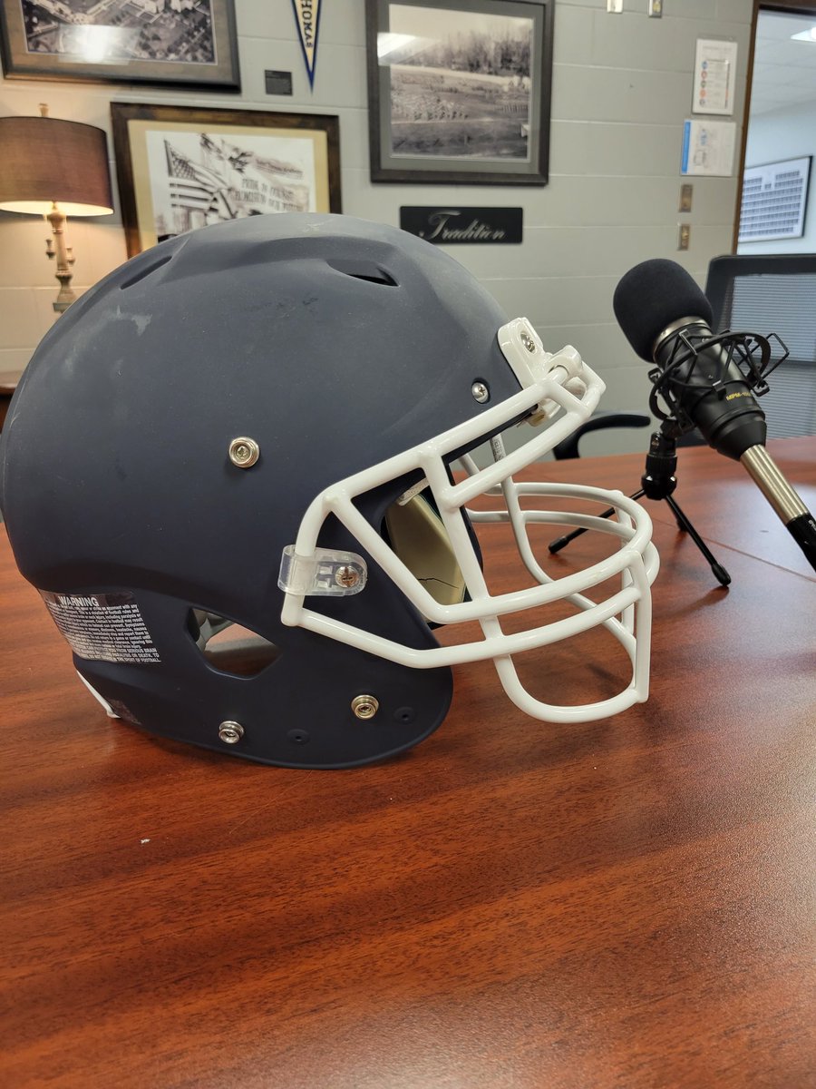 MMaxwellSTA's tweet photo. Cadet Football Show studio is ready to go. Recording episode 2 this morning. #GoCadets https://t.co/3gGIhvGmgw