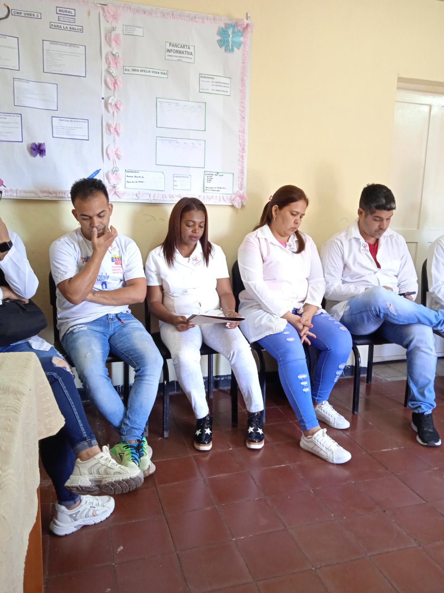 Tareas tenemos tantas por delante trabajo y lucha tenemos tanto por delante,que son suficientes para agotar no una,¡sino dos generaciones de revolucionarios! #MujeresEnRevolución #CubaPorLaVida #CubaCoopera <a href="/cubacooperaven/">Brigada Médica Cubana en Venezuela</a> <a href="/MINSAPCuba/">Ministerio de Salud Pública de Cuba</a> <a href="/japortalmiranda/">José Angel Portal Miranda</a> <a href="/DcMedica/">Misión Médica Cubana en el Distrito Capital</a> <a href="/ErickMendezRod3/">ErickMendezRod</a>