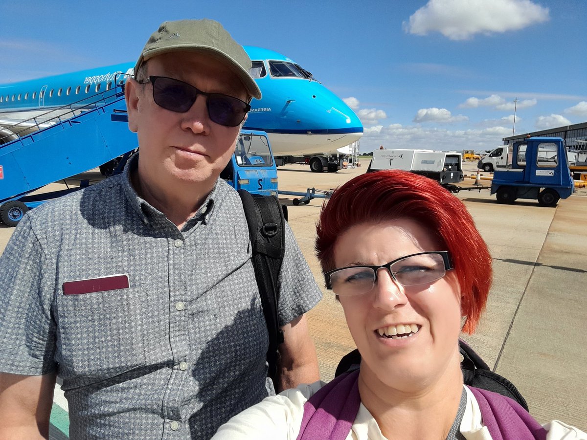 And we are off! First stages of our journey has been very chilled 😌 with such a beautiful day to enjoy seeing Norwich/Holland from above.