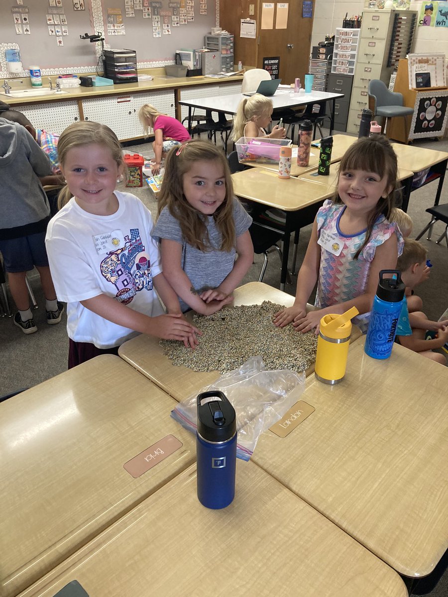 MissJobst's tweet photo. Happy First Day of School!! #WeAreADM https://t.co/M6hFL7Zutv