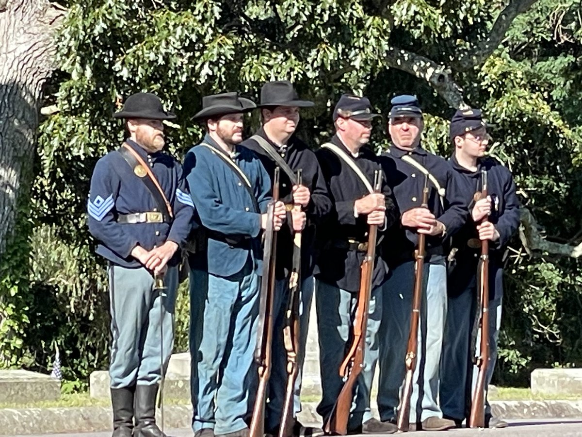 2ndrivcob's tweet photo. This past weekend we had the honor of assisting in the rededicating the South Kingstown Soldiers and Sailors Monument and honoring BG Issac P Rodman, the highest ranking KIA from Rhode Island during the American Civil War. #honorthem #somegaveall #rihistory #lestweforget https://t.co/UR19Ls2U73
