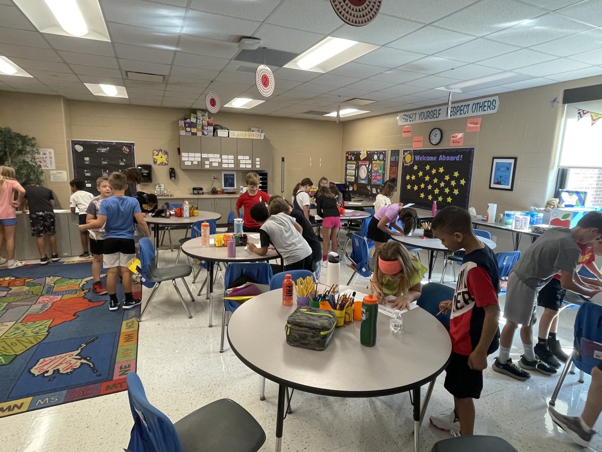 Learning about our classmates with “Find Someone Who” ⁦<a href="/BeulahRalphElem/">Beulah Ralph Elem</a>⁩