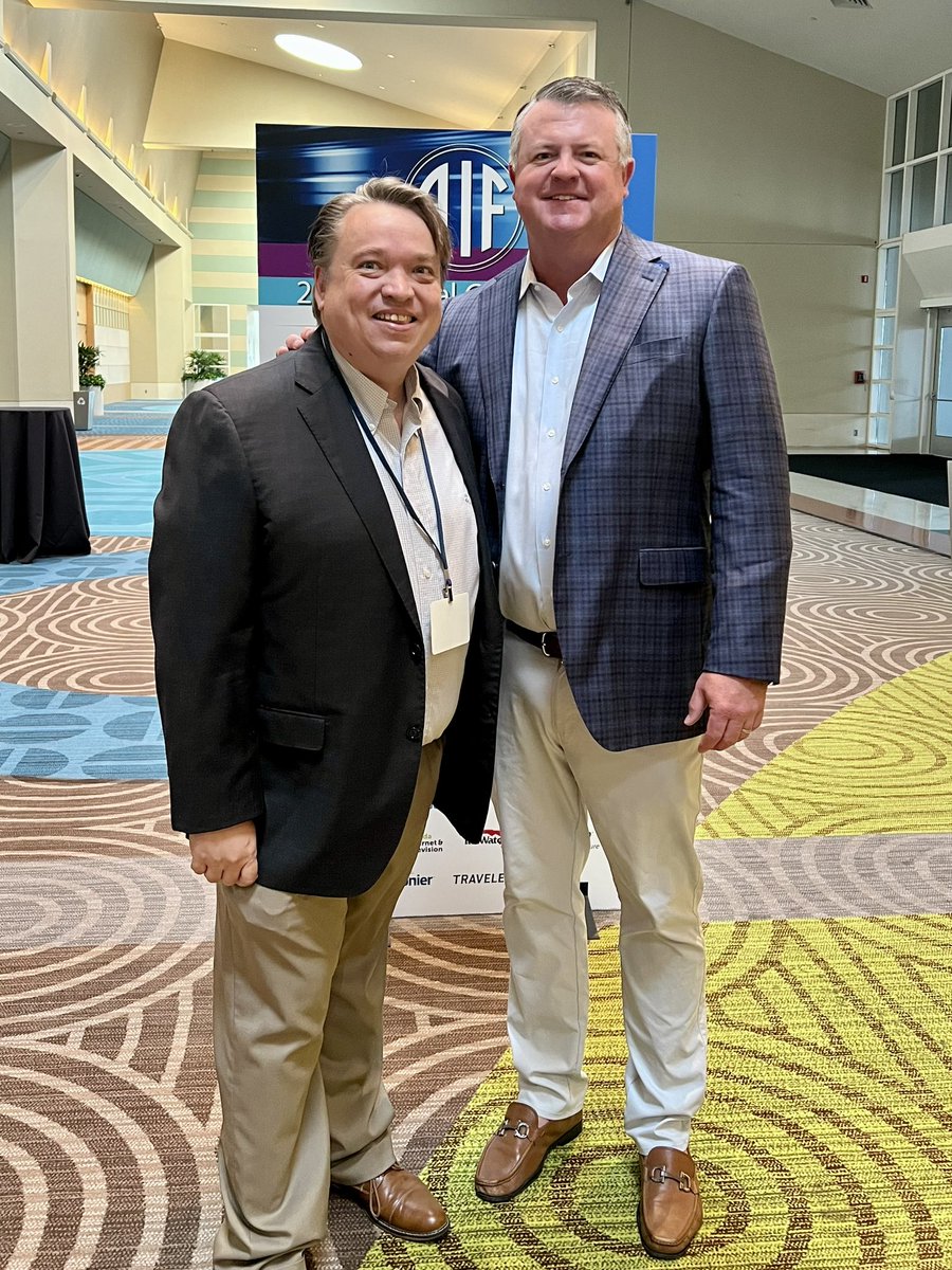 CEAFlorida's tweet image. @CEAorg - Great spending time with @BrewsterBevis and the team at the @VoiceofFLBiz AIF Conference this week.  Discussing and promoting energy policy that helps the people of #Florida