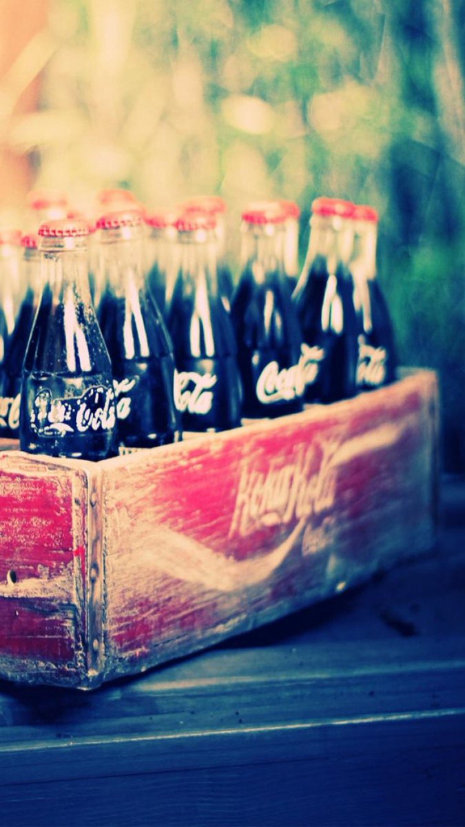 Happy Wednesday…. 💫🌟💋

#AlwaysPossible #CocaCola