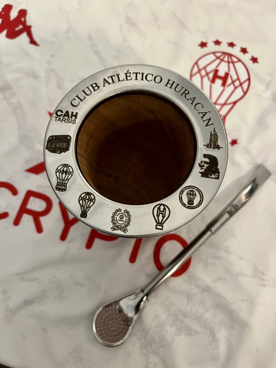 🚨 SORTEO!!

Nos pusimos la “10” y vamos a estar sorteando este tremendo mate de <a href="/LaskaMates/">Laska 🧉</a> 

🤔 ¿Como podés participar? ¡Super sencillo! Tenés que… 

- Seguir a <a href="/CAHtarsis_/">CAHtarsis</a> 

- Darle Like y RT a este TW

- Participar en el programa del viernes 25/8 con el hashtag #MateQuemero