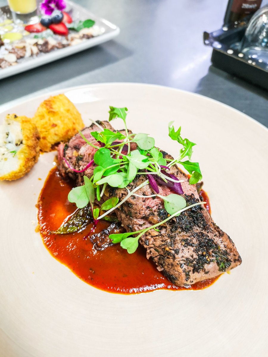 ℝ𝕌ℕ 𝕆ℕ ℂ𝕆𝔽𝔽𝔼𝔼 tweet media