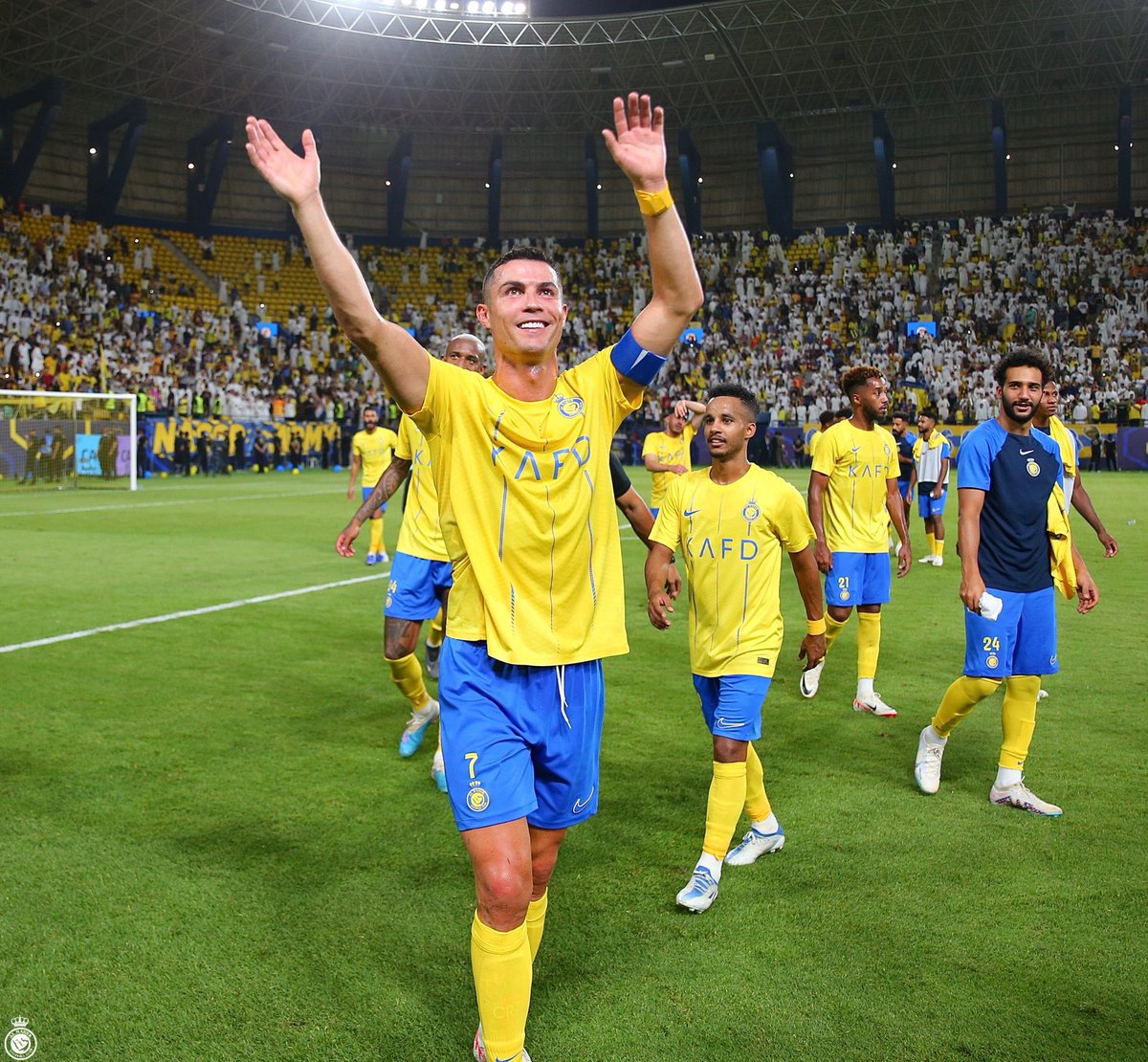 kora2022k's tweet photo. @Cristiano @AlNassrFC @AlNassrFC_EN 😍🫶♥️🐐 https://t.co/wHkdYuln2M