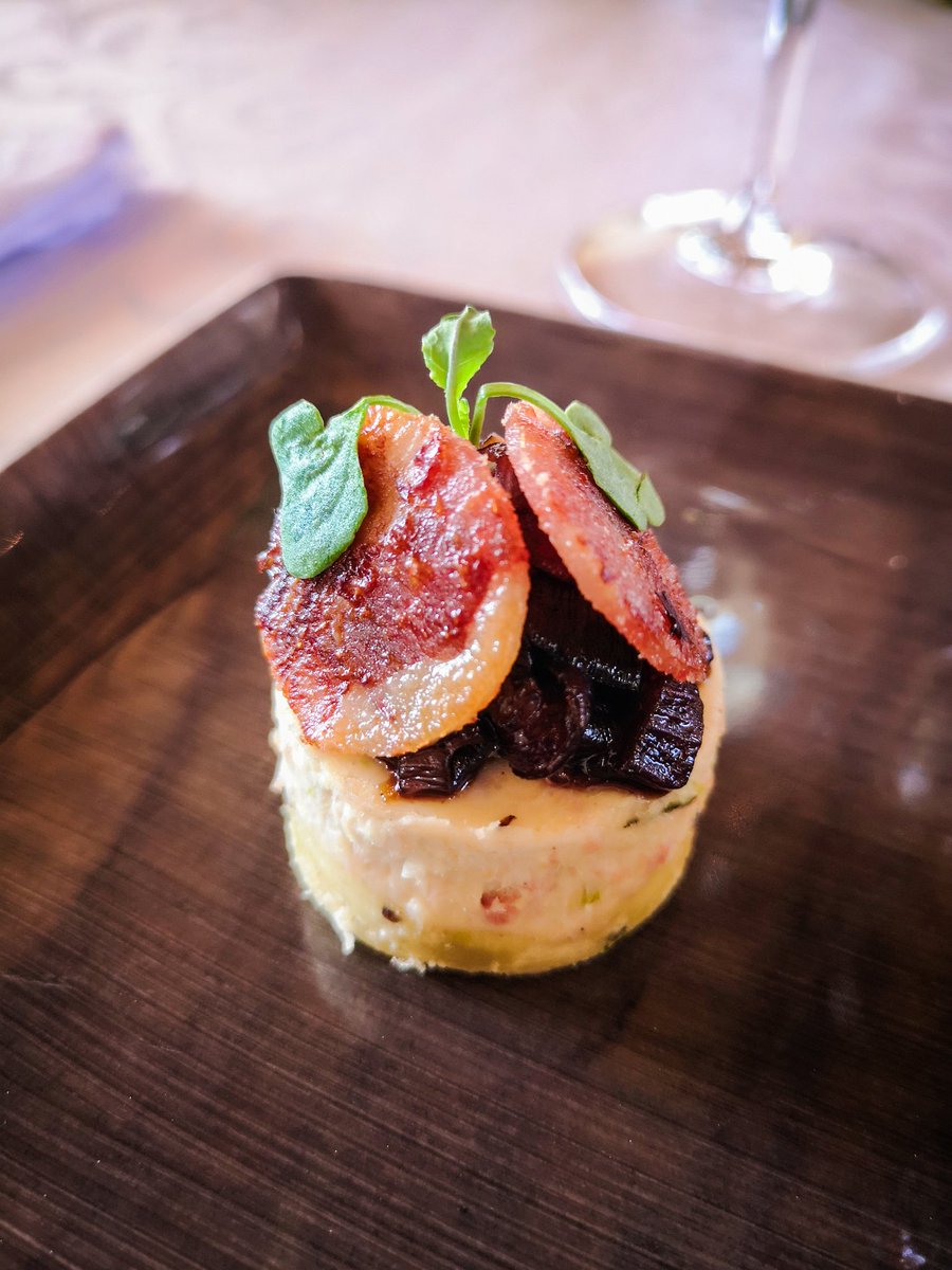 ℝ𝕌ℕ 𝕆ℕ ℂ𝕆𝔽𝔽𝔼𝔼 tweet media