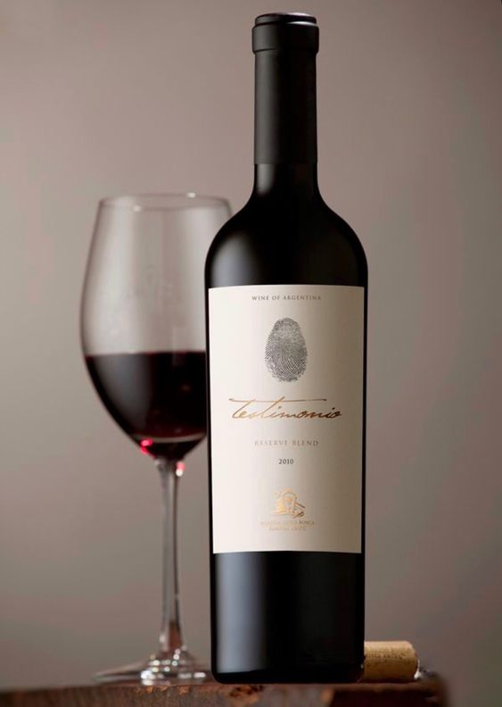 celeste52141's tweet photo. Can I get more and more old wines.
#aplaceinthesun
#South Yorkshire Police
#Brewster
#McAtee
#Ryan Moore https://t.co/xMpM4jUgR9