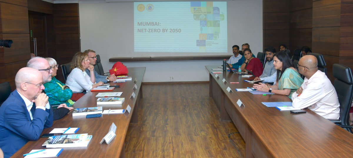 mybmc's tweet photo. Promising talks took place today as the German delegation, led by Minister of Culture and Media Ms. Claudia Roth, was joined by Mr. Joachim Riecker, Ms. Julia Jorch, Mr. Bernd Gallop, and German Consul General Mr. Achim Fabig during their visit to BMC Headquarters. Mr. Johannes Hoeber from the German Embassy in New Delhi and Simone Rowshanbakhsh were also present.

BMC's Additional Commissioner, Ms. Ashwini Bhide, and Dr. Sudhakar Shinde warmly welcomed the delegation. The discussion focused on collaborative initiatives to combat climate change. 🌍🤝 

#ClimateTalks 
#GlobalCollaboration