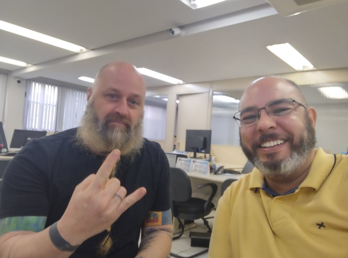 affonso72's tweet photo. Fazendo Ata Notarial de áudios de WhatsApp para constituição de prova a ser juntada no processo. #atanotarial #audiodewhatsapp #mensagemdewhatsapp https://t.co/RwooFWhIjc