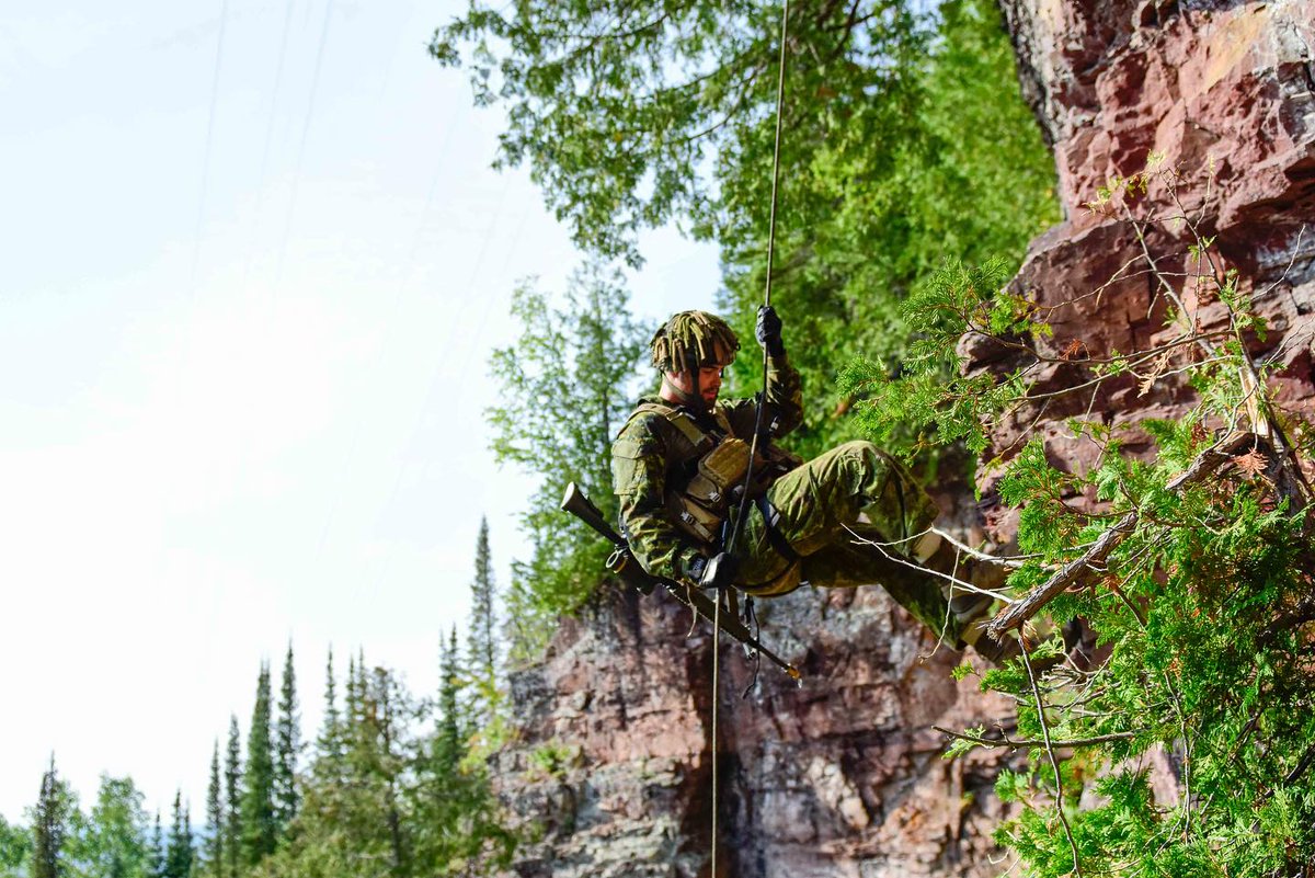 3CdnDiv3DivCA's tweet photo. Just a glimpse at the 2023 Superior Patrol Concentration! #38CBG
--
Un aperçu de la Concentration de patrouille supérieure 2023 ! #38GBC https://t.co/9vPVYUdCQe