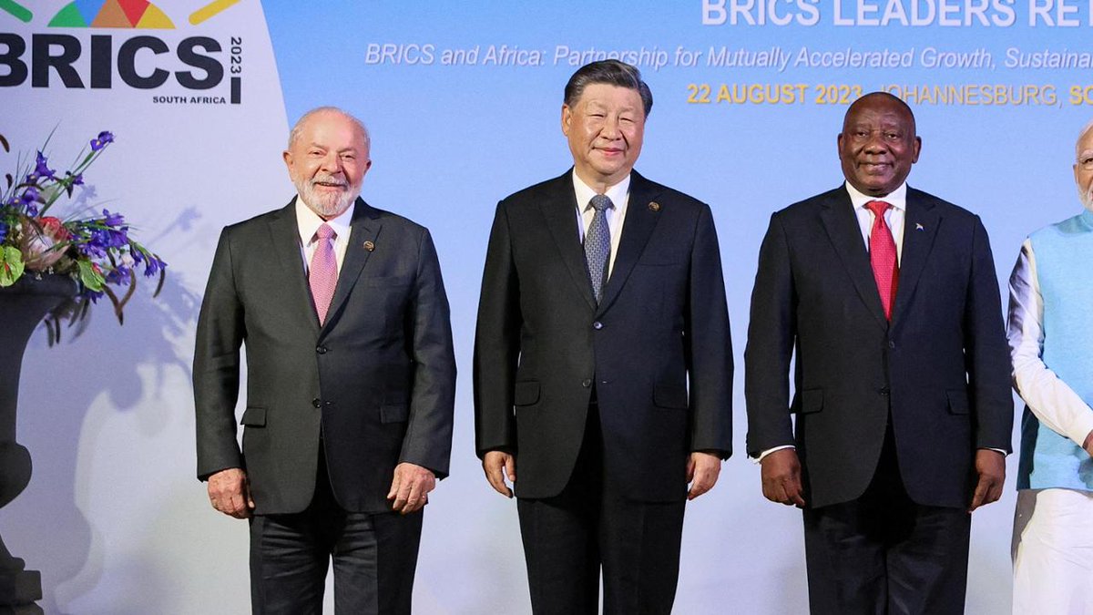 #Bric e non più Brics alle prese con la loro mutazione genetica. Da Paesi emergenti a nazioni dominanti. Grazie all’exploit spaziale dell'India si può anzi ben dire che l’evoluzione dei Brics ha superato l’orizzonte terrestre ed ha conquistato la Luna...
zerozeronews.it/brics-e-non-pi…