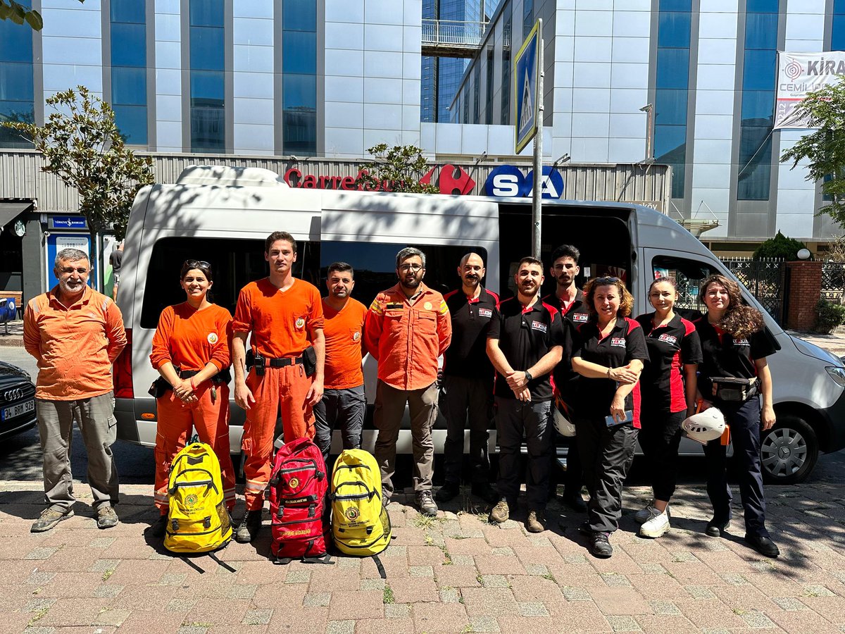 Takimsarorg's tweet photo. 📣TAKIM-SAR Çanakkale yolunda #yangın
#Canakkale https://t.co/gfjlBTNtdT