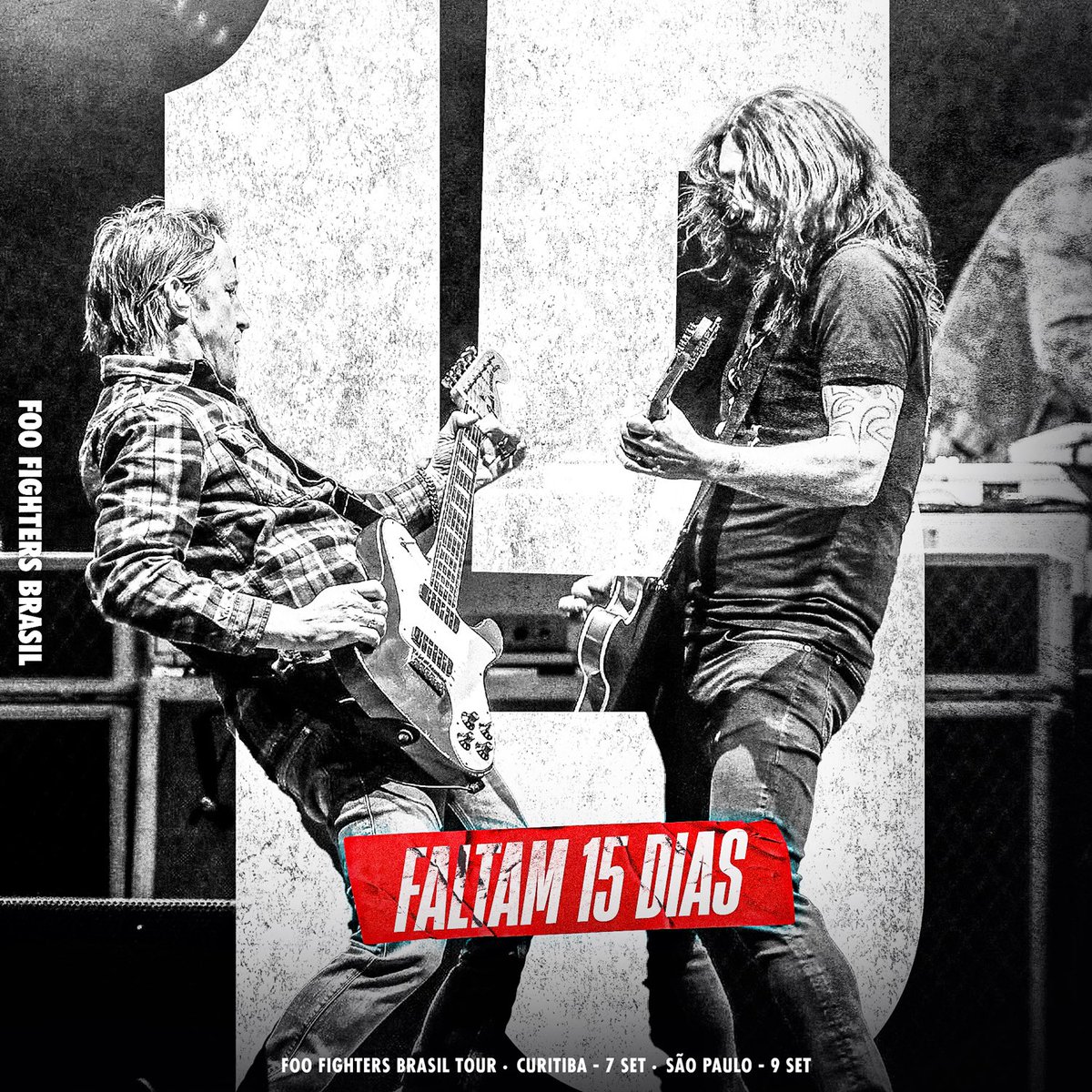 FooFighters_BR's tweet photo. 🚨FALTAM 15 DIAS🚨

Quem ai está ansioso para os shows do @foofighters no Brasil?

#foofightersnobrasil #foofighters #ffbr #ffbrasil #davegrohl #chrisshiflett #thetown #livenation https://t.co/7nV8KxfqZL
