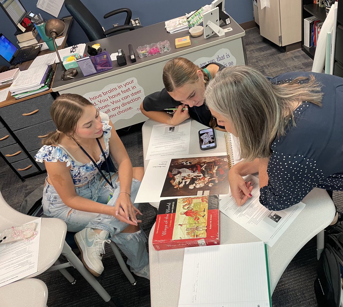 MrsRicoMoore's tweet photo. Mrs. Stanley’s AP Euro students become art historians by dissecting Renaissance art pieces to determine elements and their meaning. They must decide which elements personify Renaissance art and recreate and it live. 🖼️ #thinkinglikeahistorian
@humble_SocSt @HumbleISD_KHS https://t.co/rs95P0aGJd