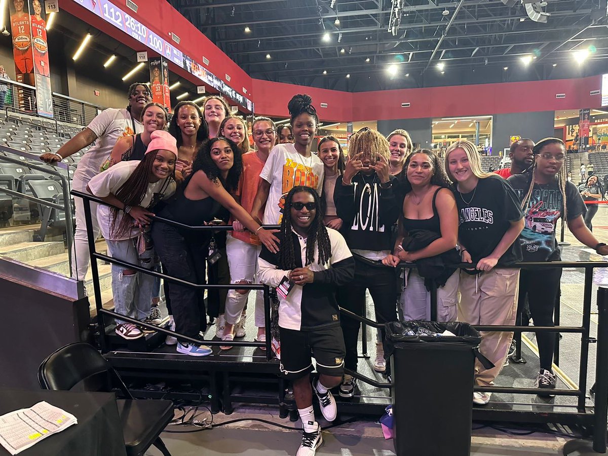 LaGrangeWBB's tweet image. @LaGrangeWBB had a great time yesterday at the @AtlantaDream vs. @LVAces game!

Thank you to the Dream for the hospitality and @hoop4thought for taking some time with our team!

#AlwaysUs