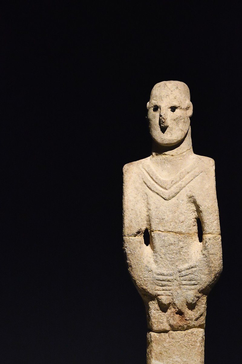 Urfa man is 11,000 years old, yet he’s rocking a Star Trek shirt lol