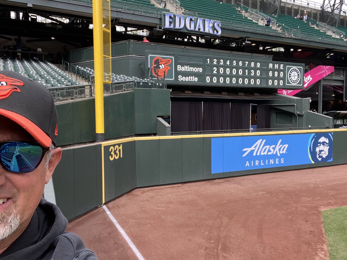 @WalterMaselli1 @OrioleBird @AriBloms @northwestlove5 @HopefulOsFan @NoHitterUpdates @budlight @BudLightUK .. the game was even better! #Birdland