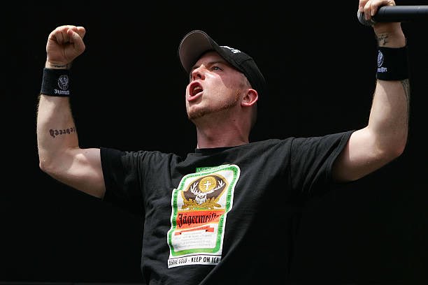 TheOzzFest's tweet image. August 2007 
@simswapperamij with @Hatebreed at #OzzFest ’07 
#hatebreed #jameyjasta #perseverance