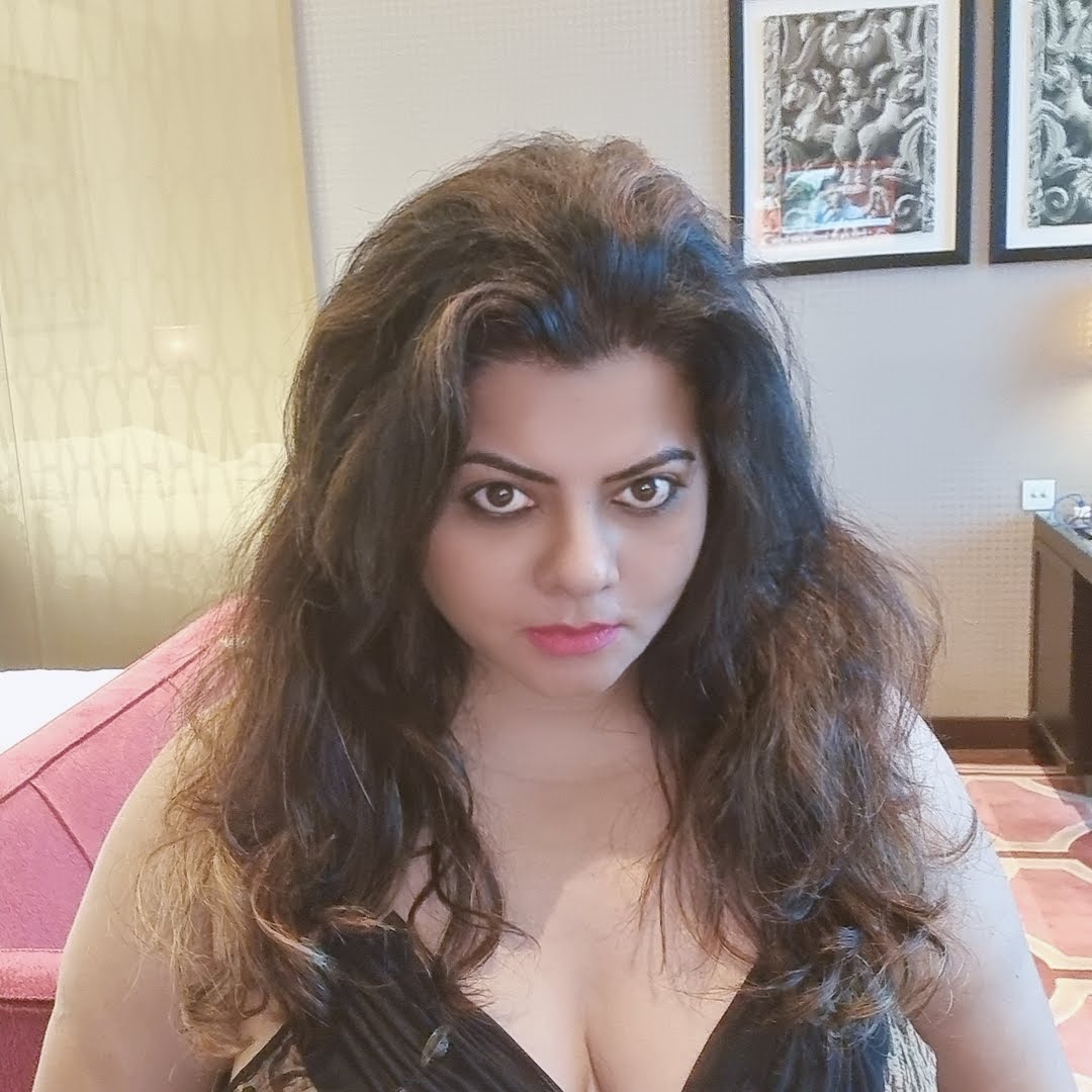 Shradharanishar's tweet photo. मैं आपको कुछ अद्भुत सपनों के साथ अच्छी और शांतिपूर्ण नींद की कामना करती हूं। good night #shradharanisharma #actress #performer #socialworker #lovemyindia #infulence https://t.co/FNtXLzkuij