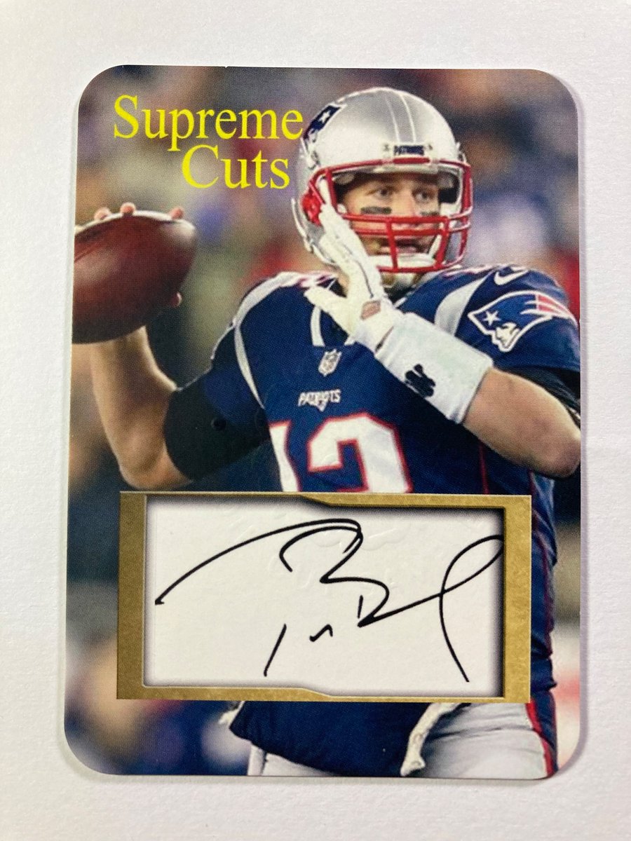 🎁Appreciation Day Giveaway🎁 Winner Announced Monday 🐐🐐🐐 🔥Tom Brady Supreme Cuts Facsimile Auto Limited Edition Sample Card To enter 1. Follow 2. Retweet 3. Like #NFL #Patriots #Buccaneers #NewEngland #TampaBay