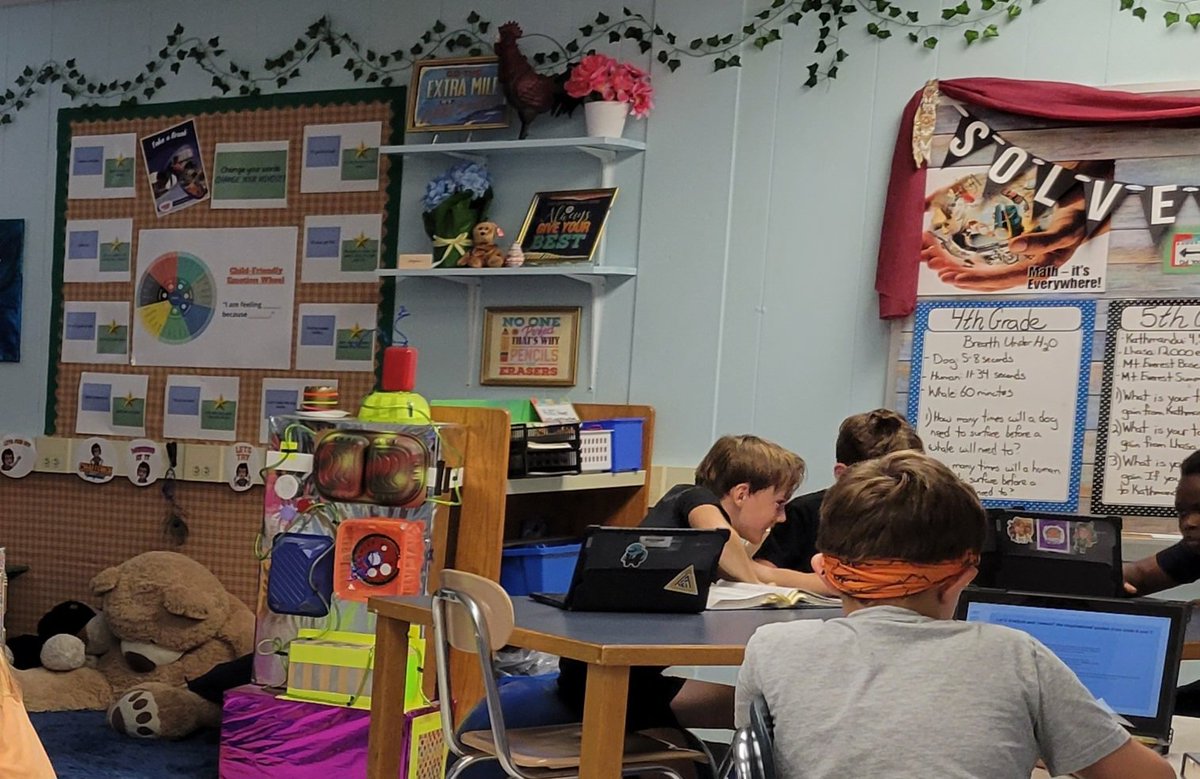 5th grade AIG analyzing famous historical and inspirational humanitarian quotes with the objective of connecting to a specific UDHR Article and a relevant real-world experience or event. @AdamsAviator @WCPSS_IALS <a href="/ELeducation/">EL Education</a> <a href="/AdamsYRES/">Adams Elementary</a>