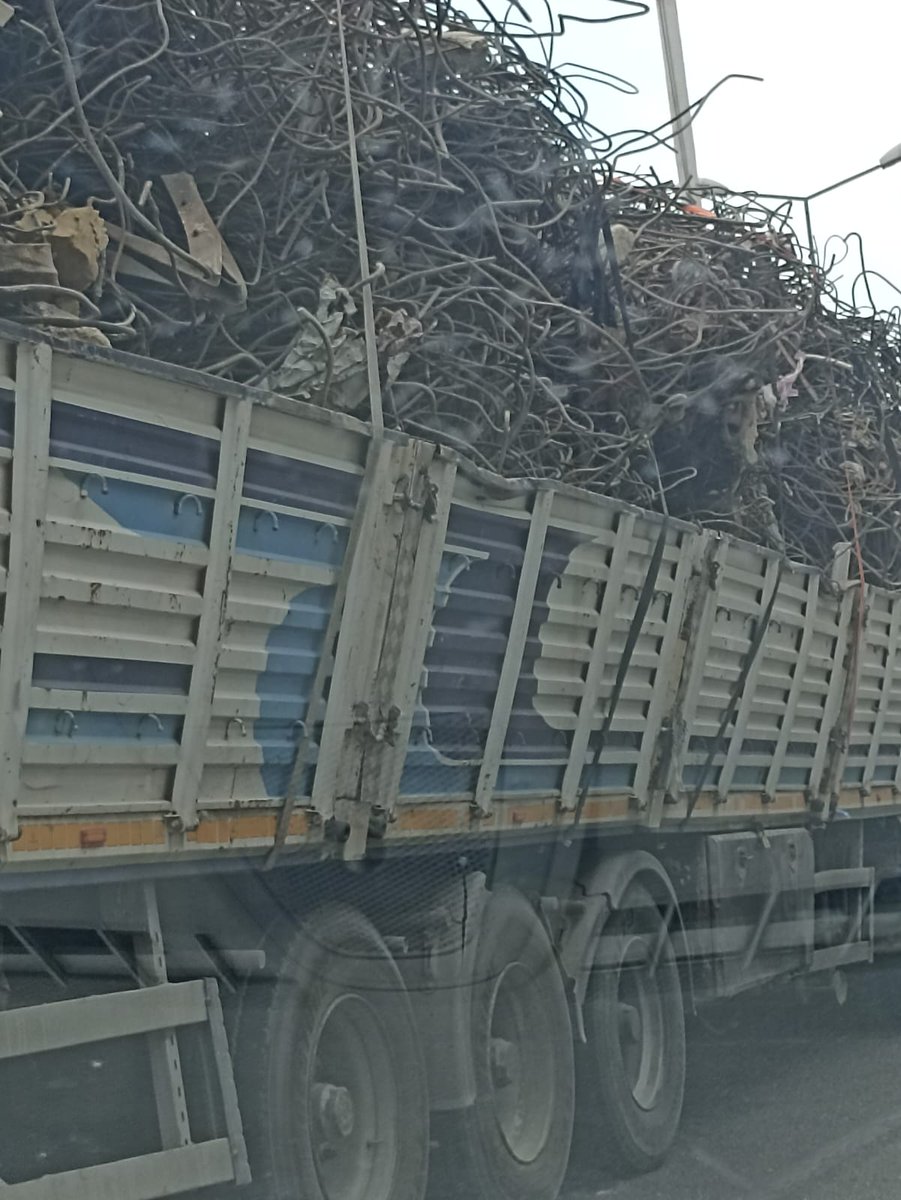 Belen yokuşunu 100 ile çıkan bu araçları her gün görebilirsiniz. Depremden ölmeyenleri trafikte öldürecekler.