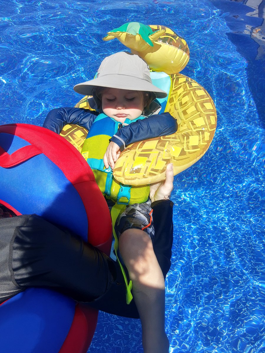 JonathanEKrause's tweet photo. Don't forget the value of a nap in the pool https://t.co/IQRvJjEgPQ