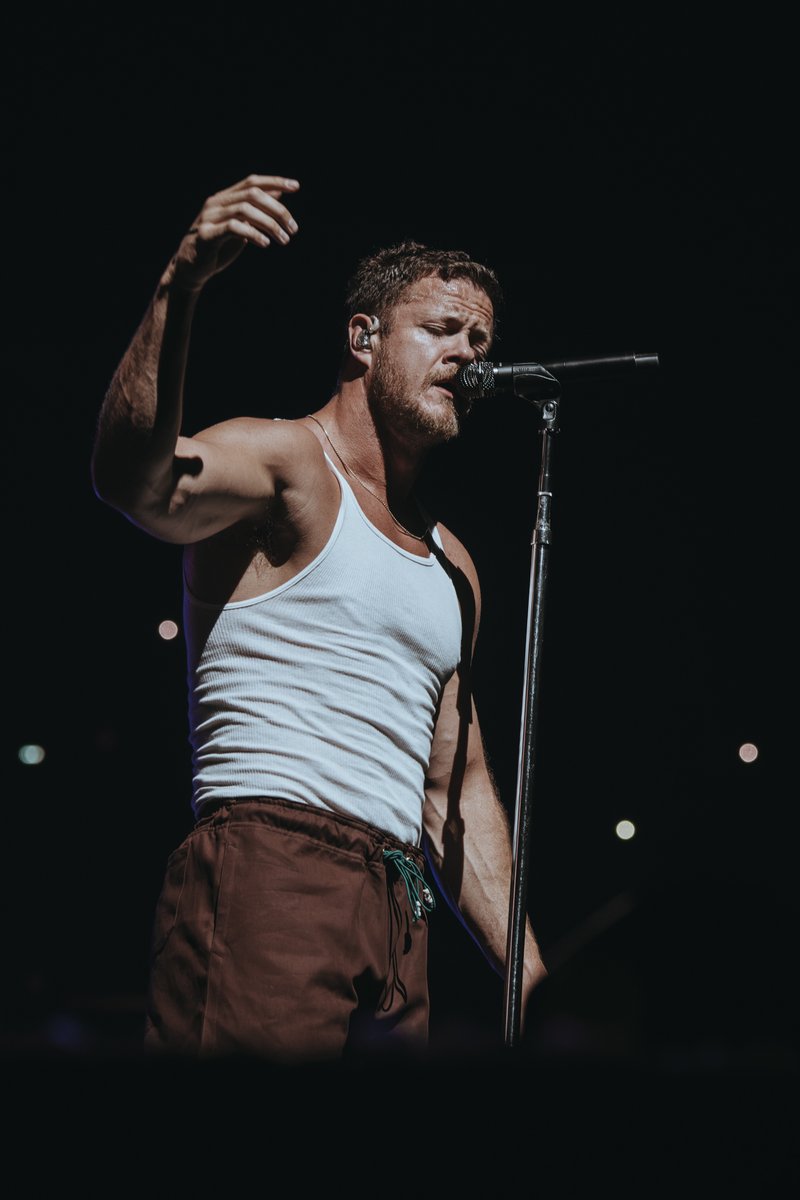 plenitudearena's tweet photo. 𝐰𝐞𝐥𝐜𝐨𝐦𝐞 𝐭𝐨 𝐭𝐡𝐞 𝐧𝐞𝐰 𝐚𝐠𝐞
𝐭𝐨 𝐭𝐡𝐞 𝐧𝐞𝐰 𝐚𝐠𝐞 🎶

C'est déjà fini...@Imaginedragons nous a fait vivre 2 concerts extraordinaires à Paris La Défense Arena 🤘

On va avoir du mal à s'en remettre 🥹

#MEMORYMARKER https://t.co/ph1LvE40c8