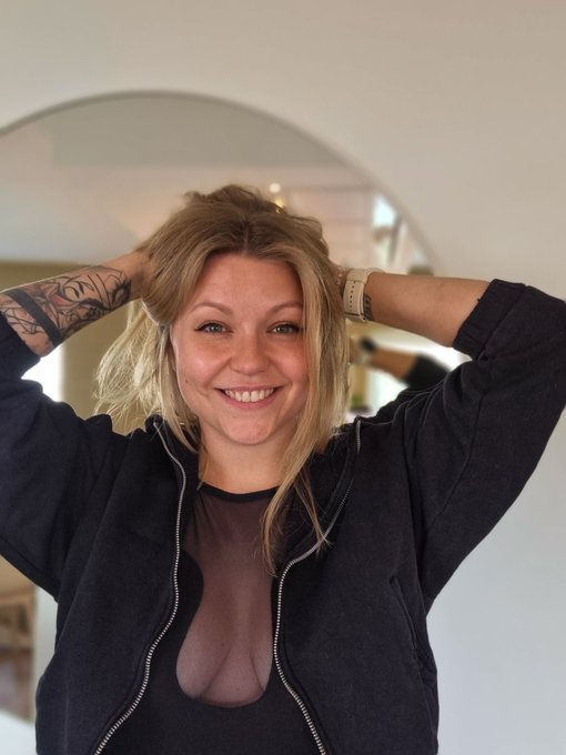 This is it. My last stream ever. https://t.co/Ui4sonryCY https://t.co/0W5ceRA5So<a href="/tag/influencermarketing"class="tags"><span>#influencermarketing</span></a><a href="/tag/talentmanagement"class="tags"><span>#talentmanagement</span></a>